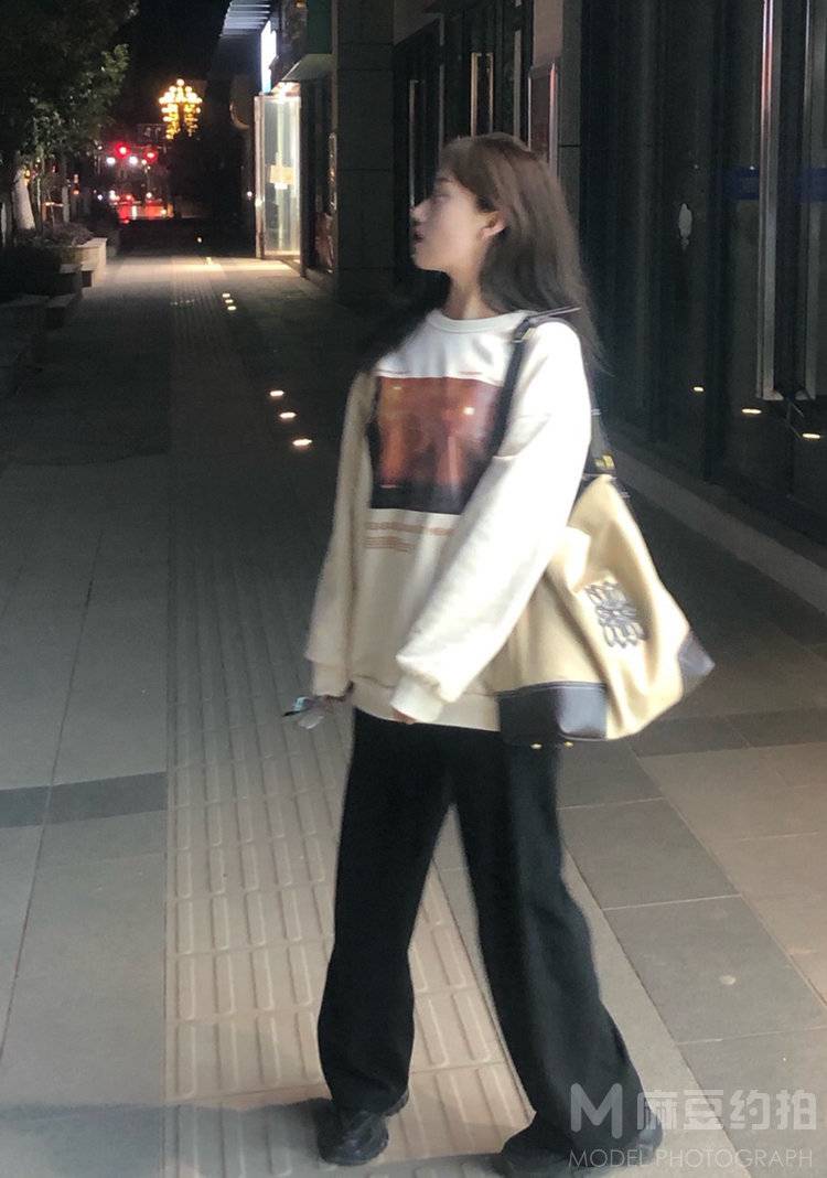 纪实模特