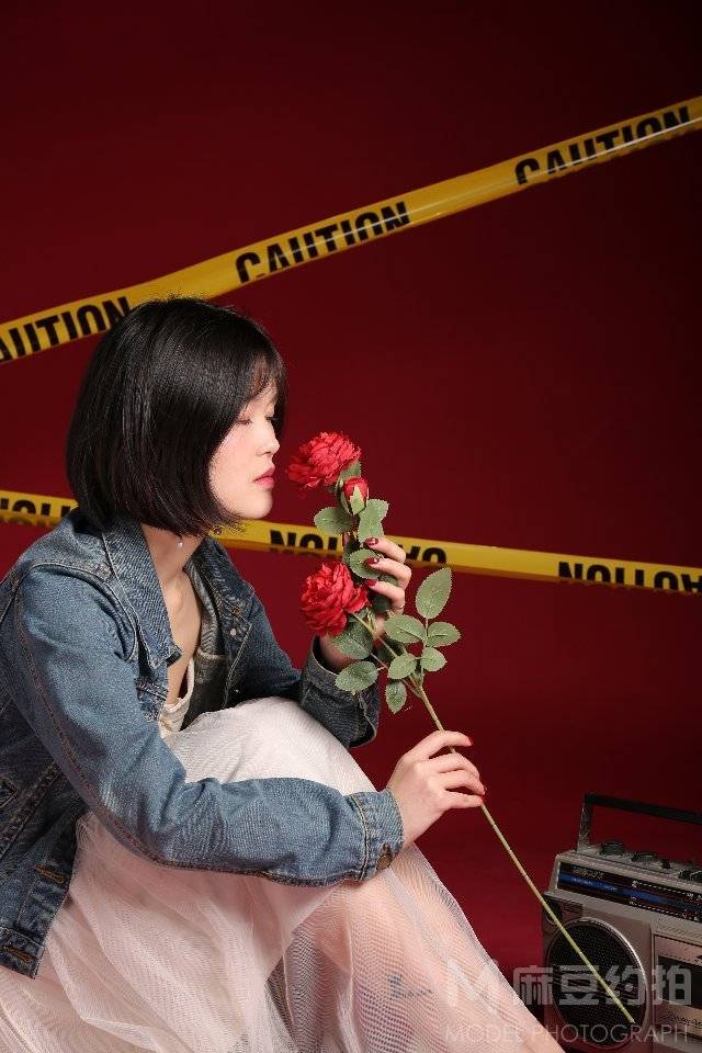 情绪模特