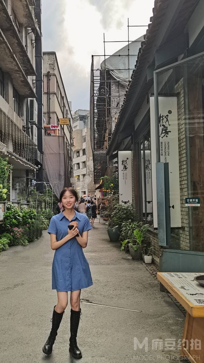 少女模特