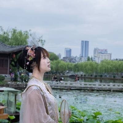 汉服模特