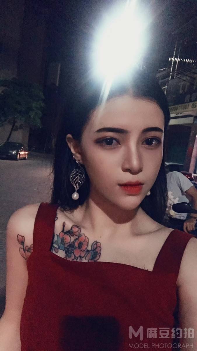 暗黑模特