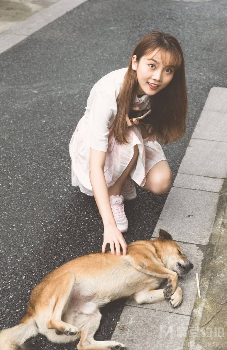 妆容模特