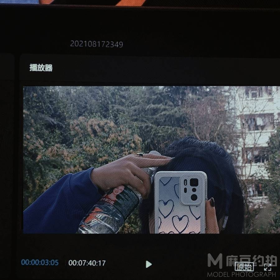 情绪模特