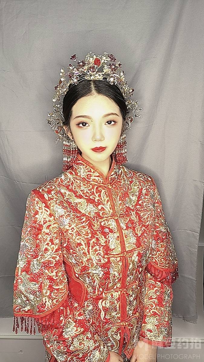 妆容模特