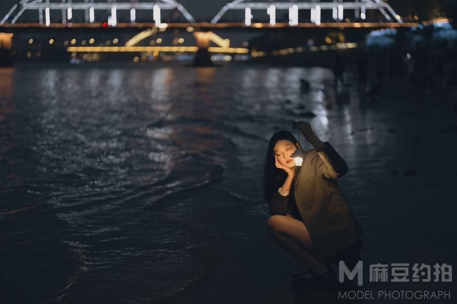 夜景模特