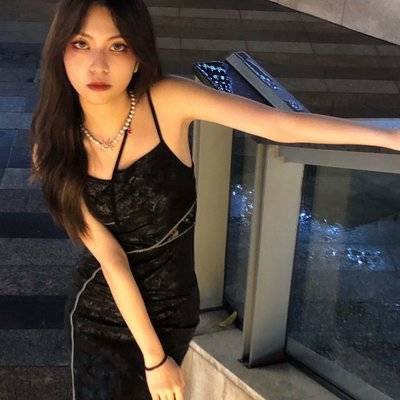 黑白模特