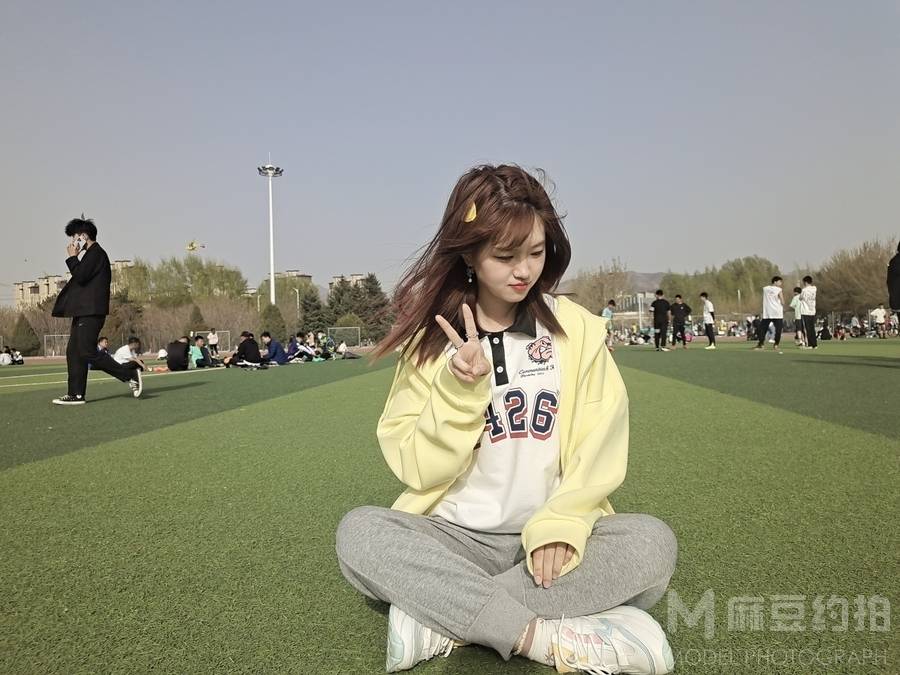 清新模特