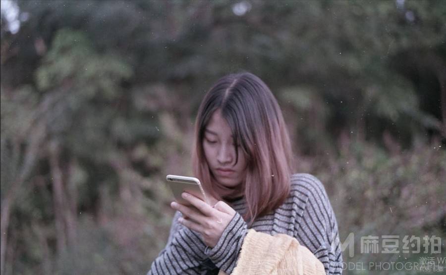 情绪模特