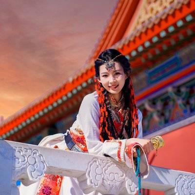 汉服模特