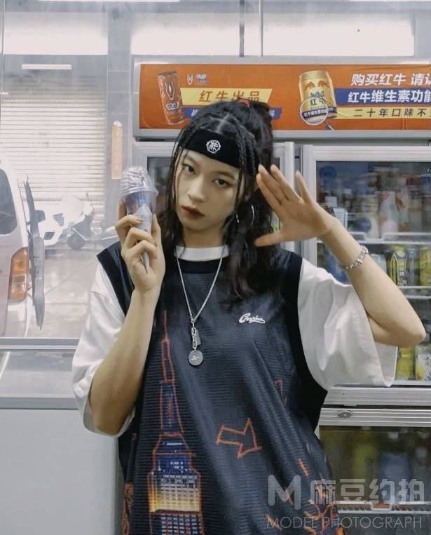 暗黑模特