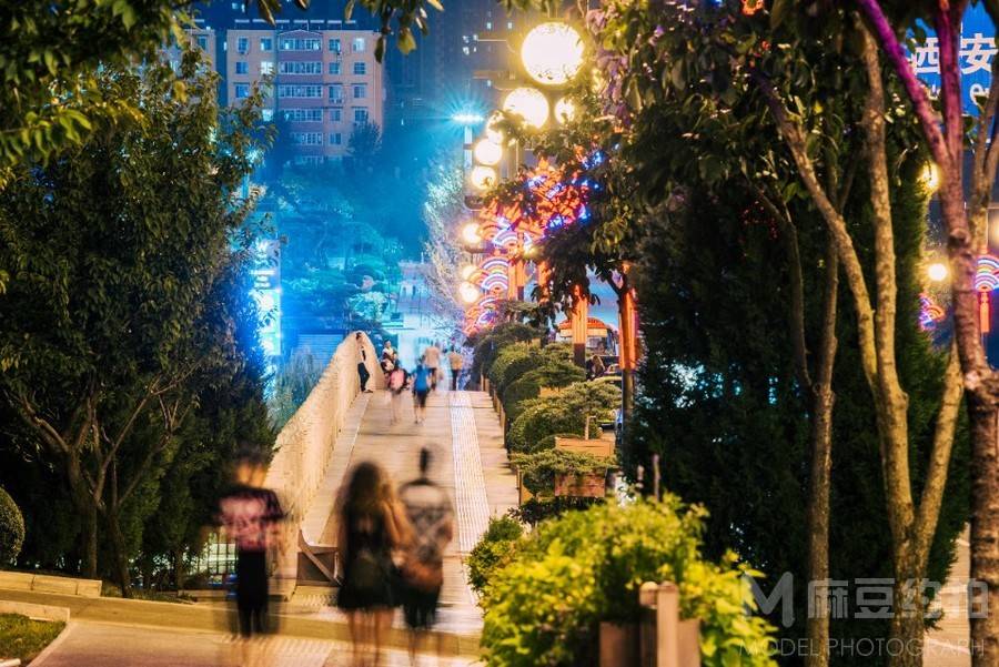 夜景模特