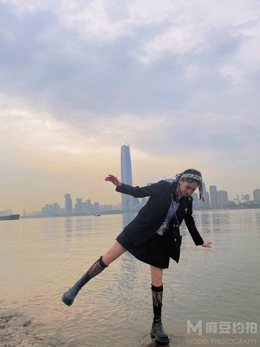 校园模特
