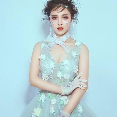 妆容模特