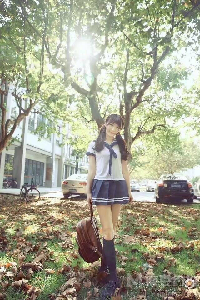 校园模特