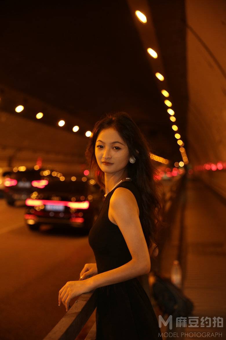 夜景模特