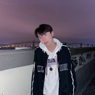 黑白模特