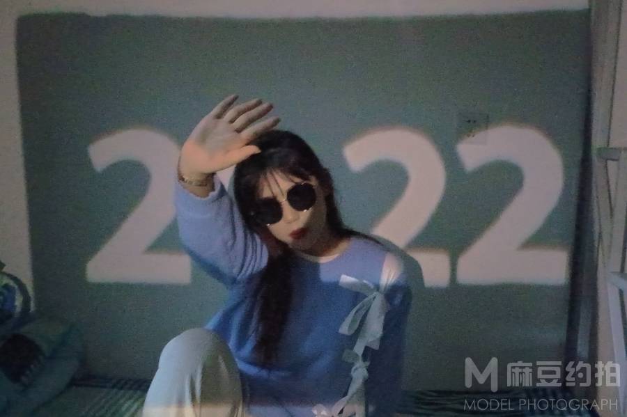 胶片模特