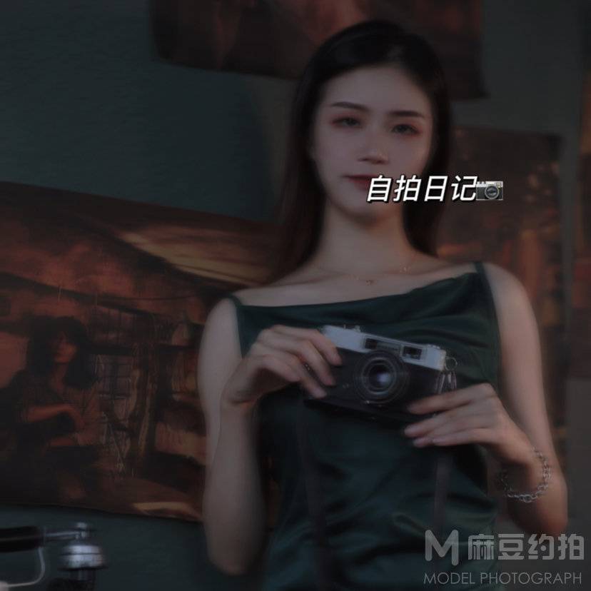 胶片模特