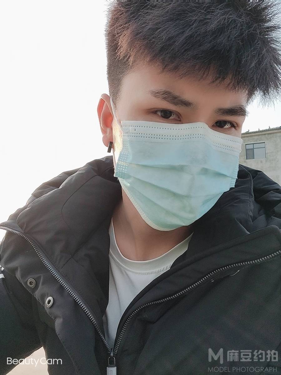 纪实模特