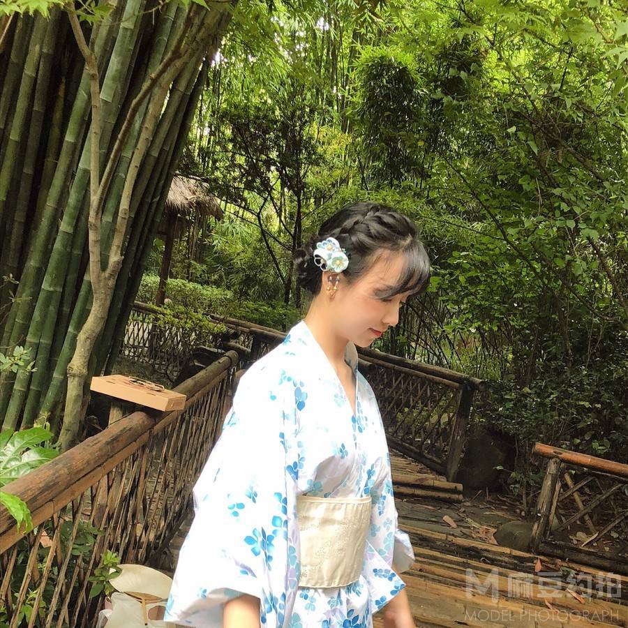 和服模特