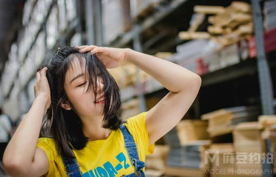 少女模特