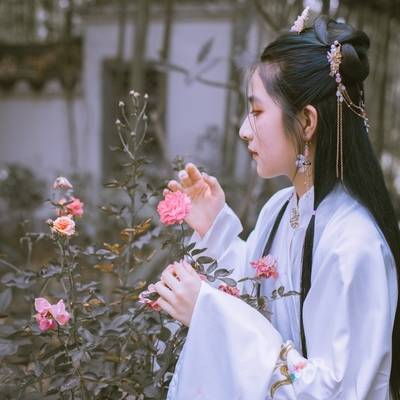 汉服模特