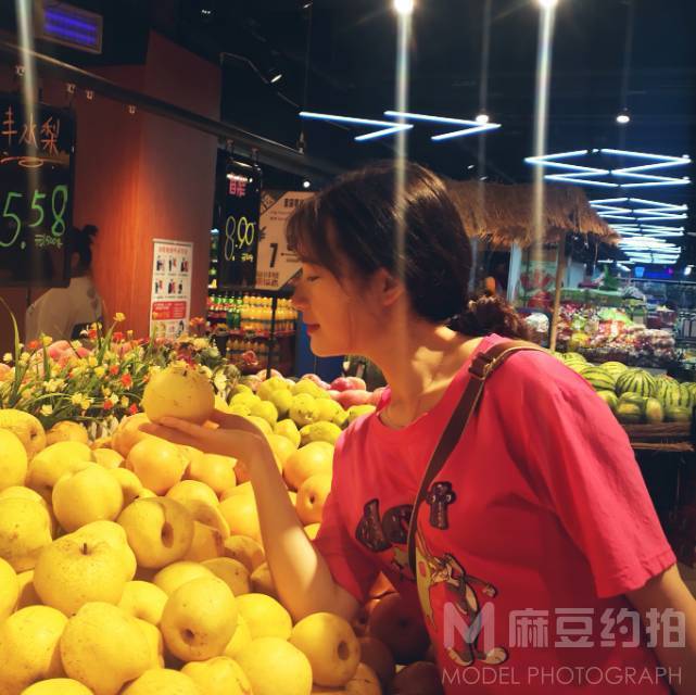 校园模特