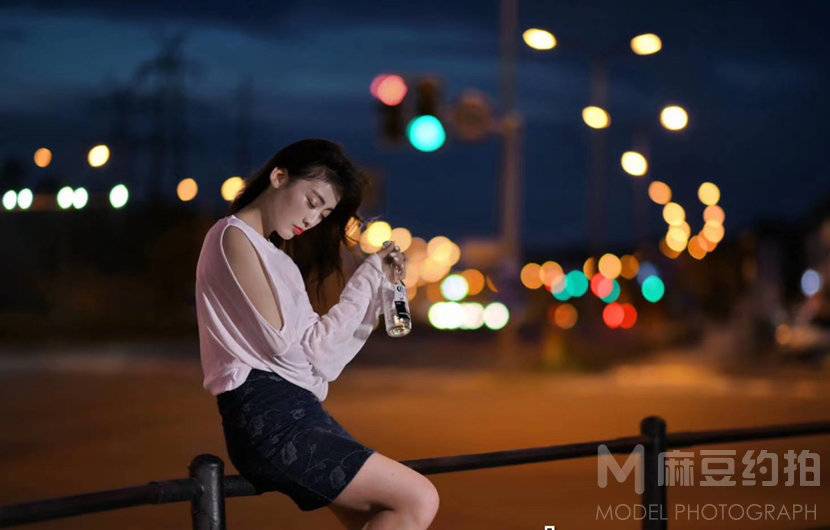 夜景模特