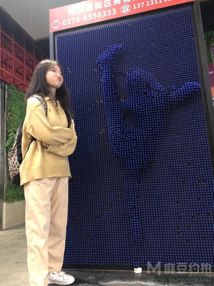 校园模特