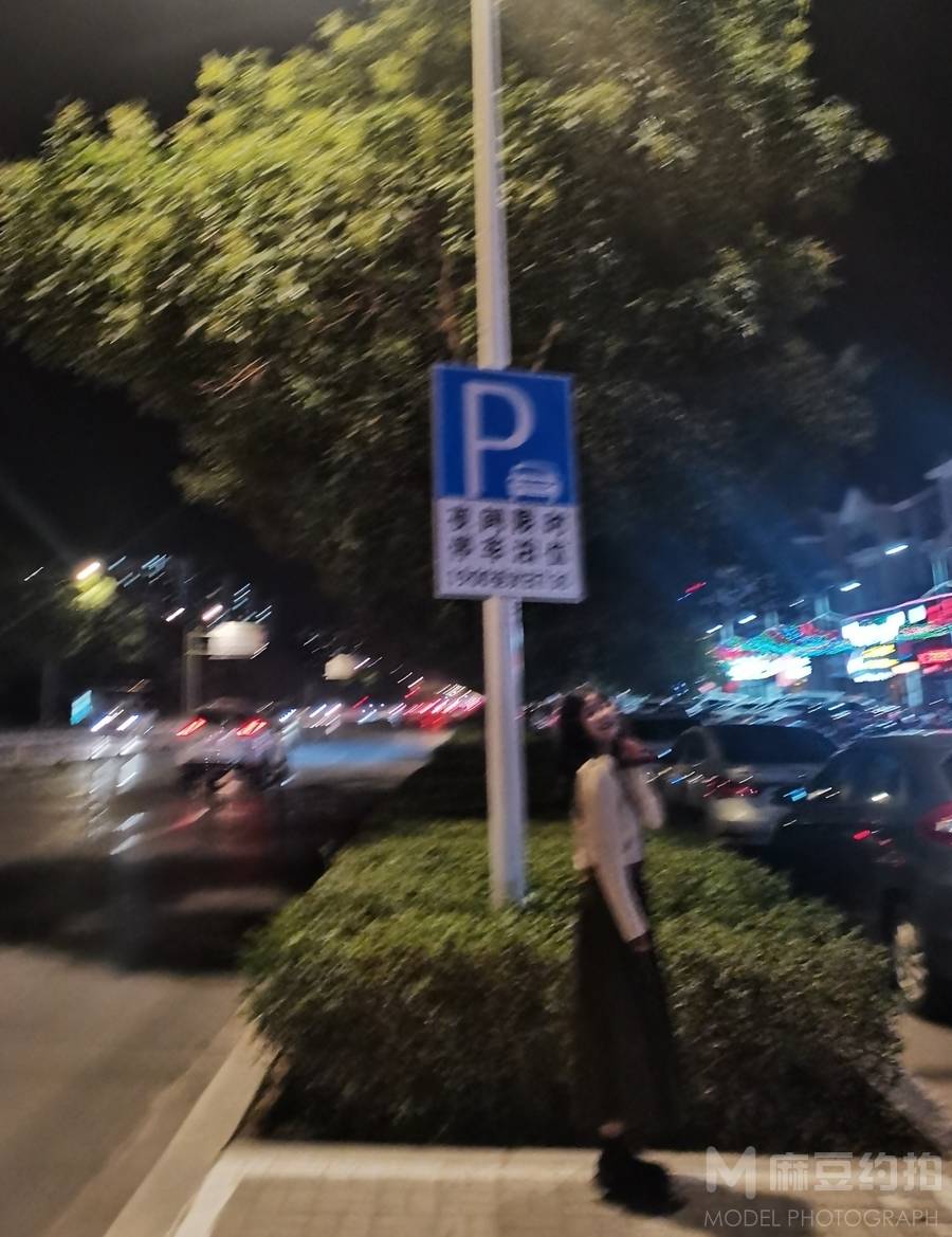 夜景模特