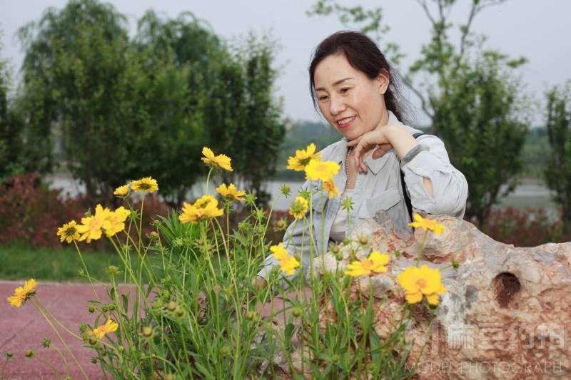 纪实模特