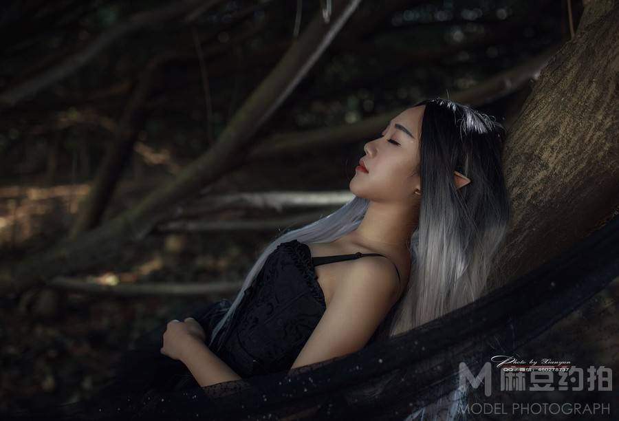 暗黑模特