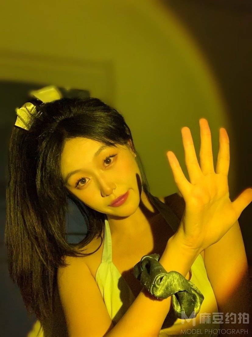 纪实模特