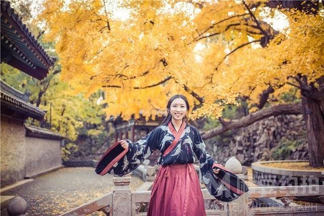 汉服模特