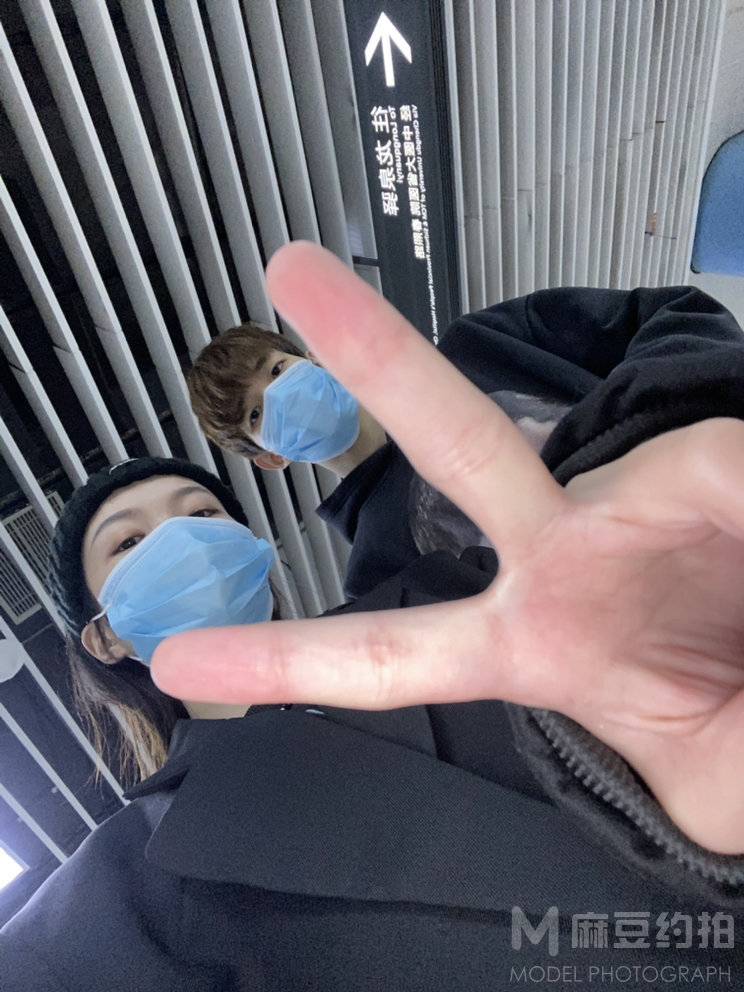 情侣模特