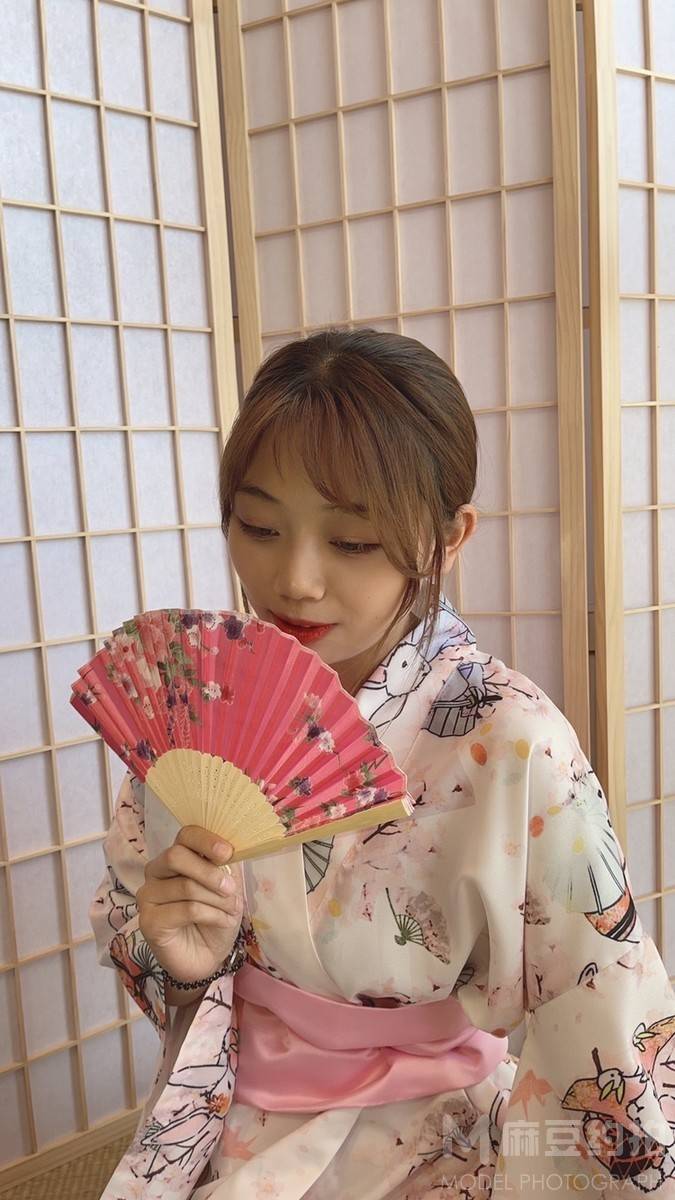 和服模特