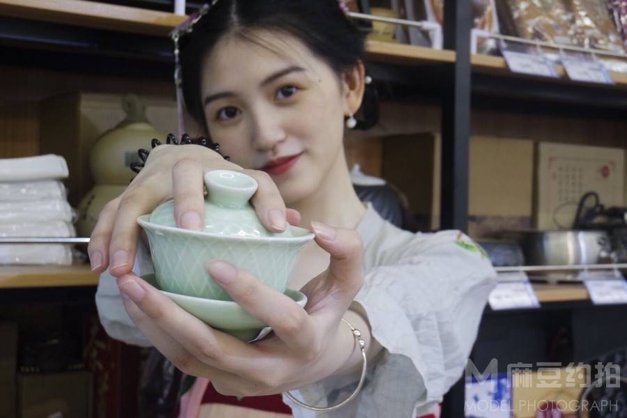汉服模特