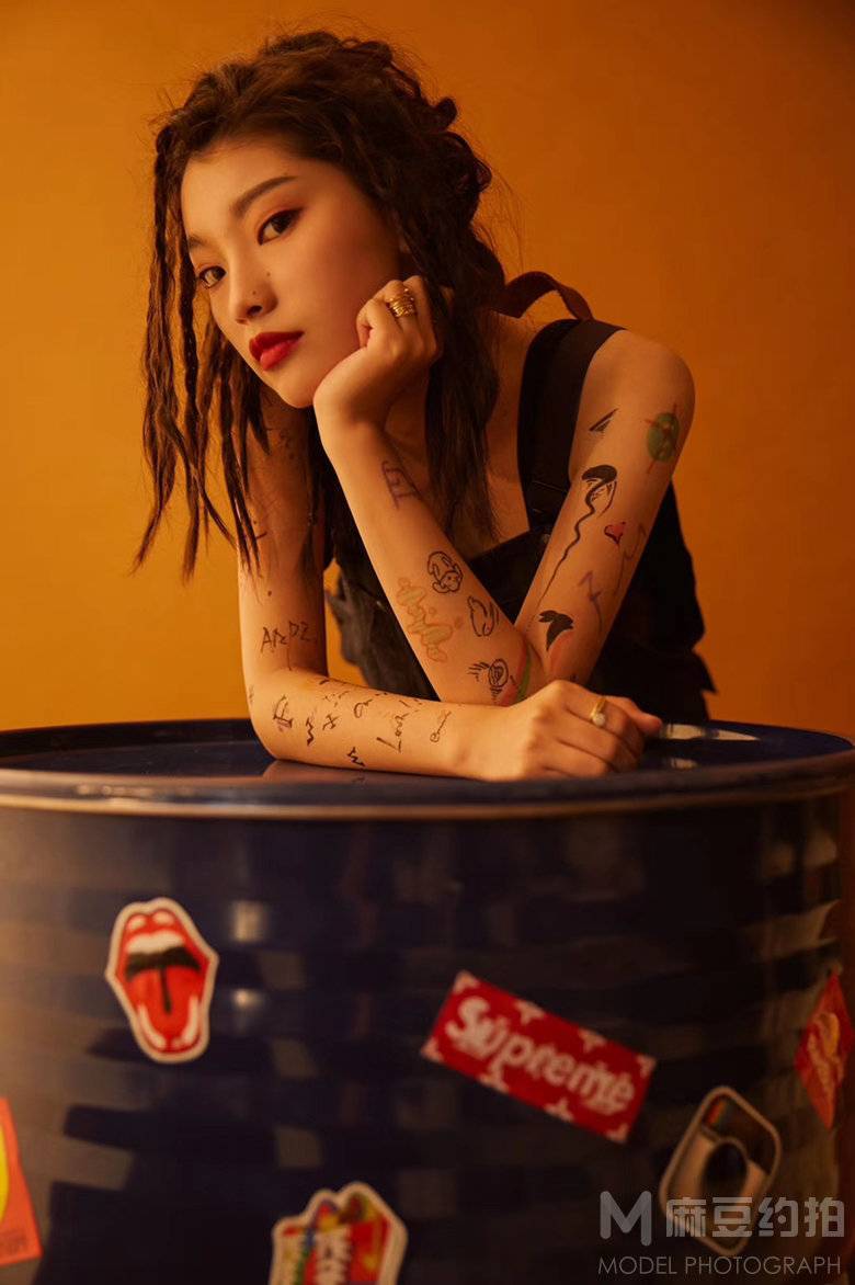 清新模特