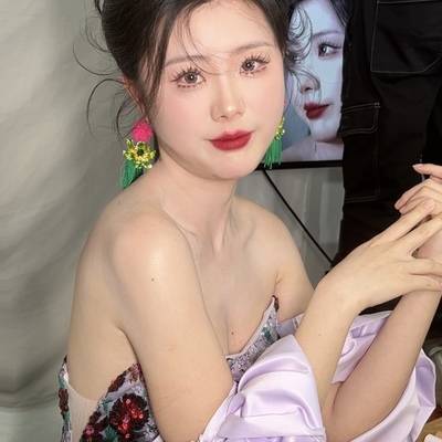 妆容模特