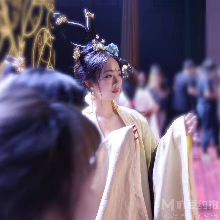 民国模特