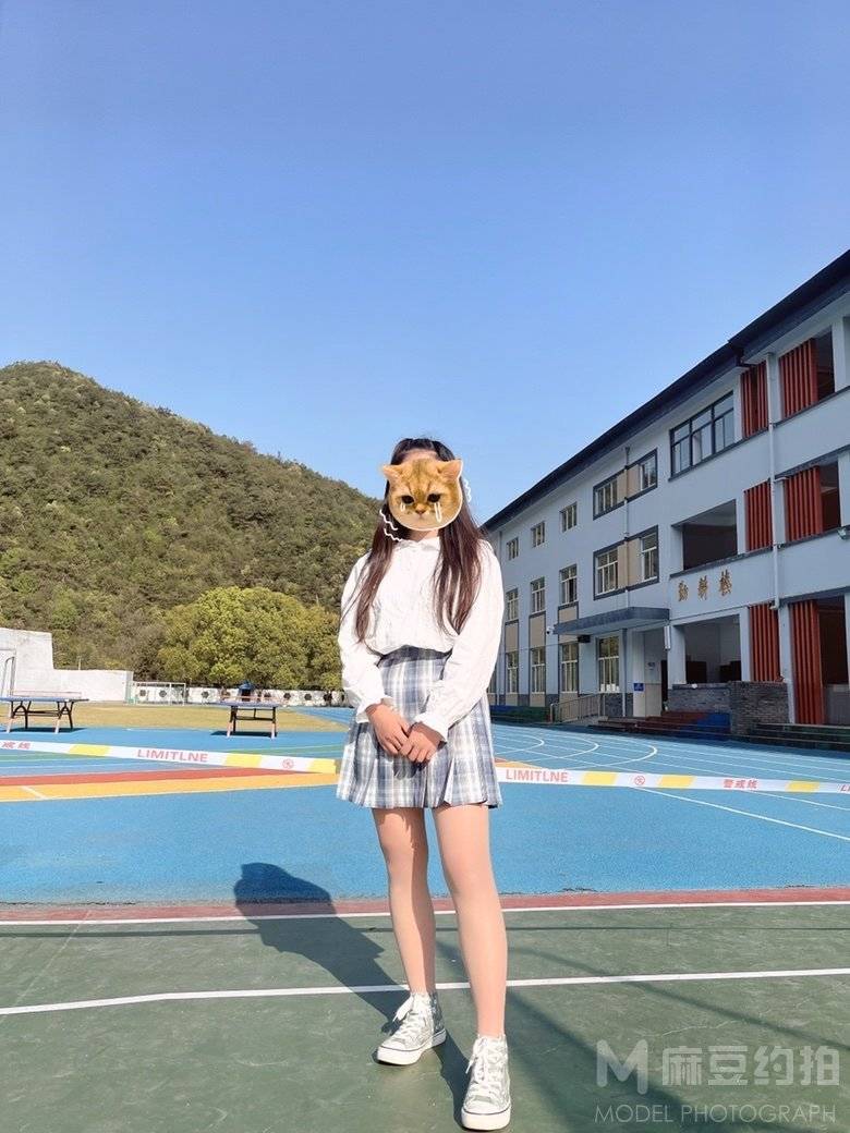 校园模特