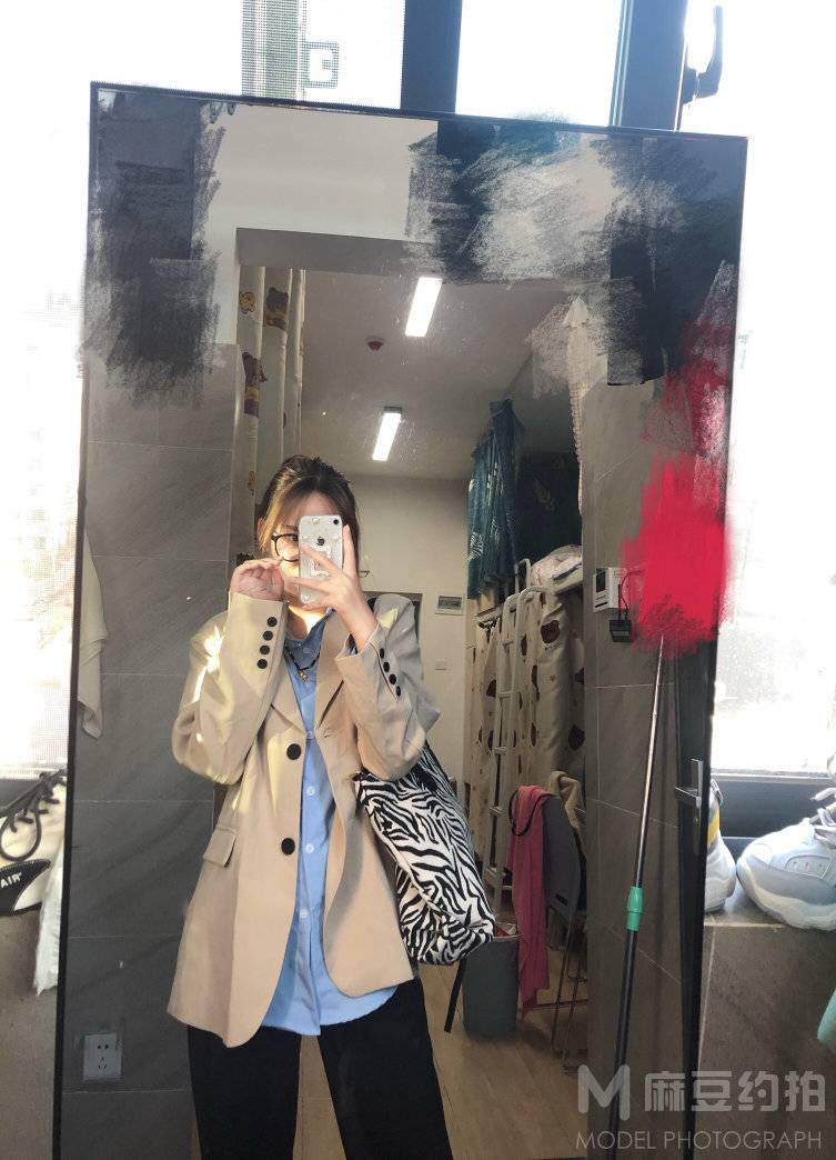 胶片模特