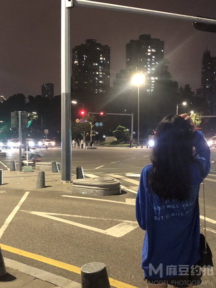夜景模特