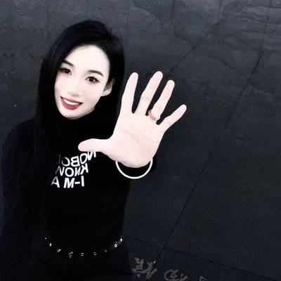 暗黑模特