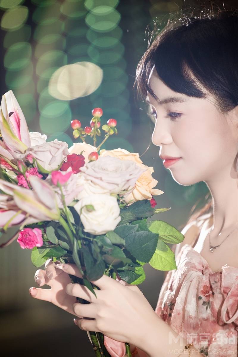 清新模特