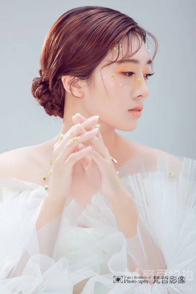 时尚模特