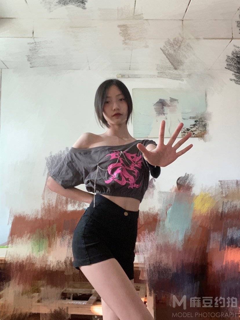 少女模特