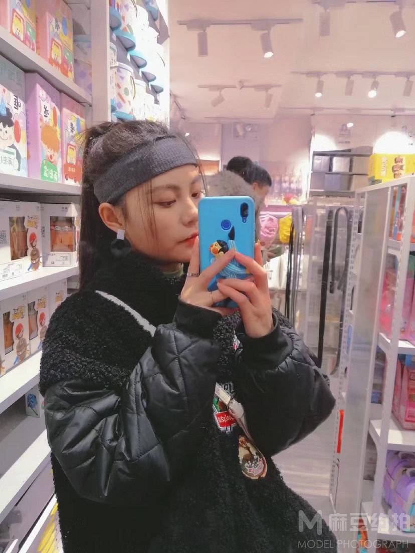 暗黑模特