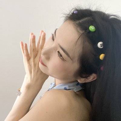 黑白模特