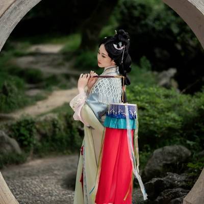 汉服模特